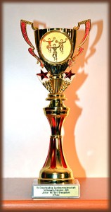 Pokal der Groupstunt-Formation "Skywards" für den dritten Platz bei der LM 2011